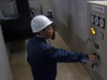 配電盤の点検状況