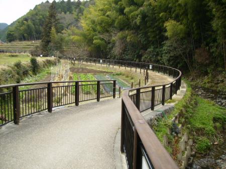 相川ほたる遊歩道