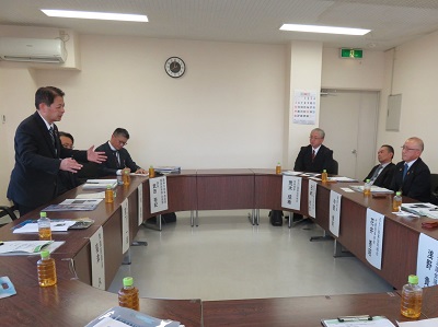 るもい農協と意見交換を行う宮下農林水産大臣