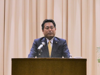 世界農業遺産・日本農業遺産認定記念式典にて挨拶を行う野中農林水産副大臣