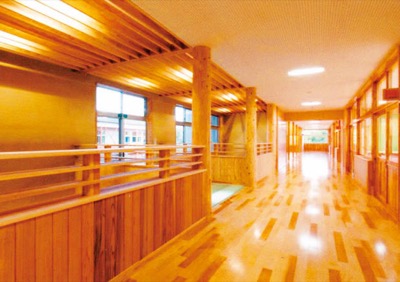 綾中学校（宮崎県東諸県郡綾町）