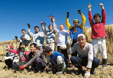 前年度特別賞（プロデュース賞）は社会福祉法人E.G.F（山口県萩市）。農業により知的障害者の就労支援を行う「農業＋福祉」の取り組みが評価された。