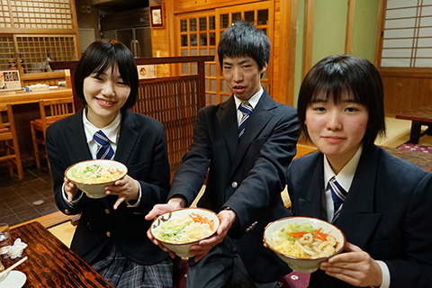 写真：うどん部のみなさん