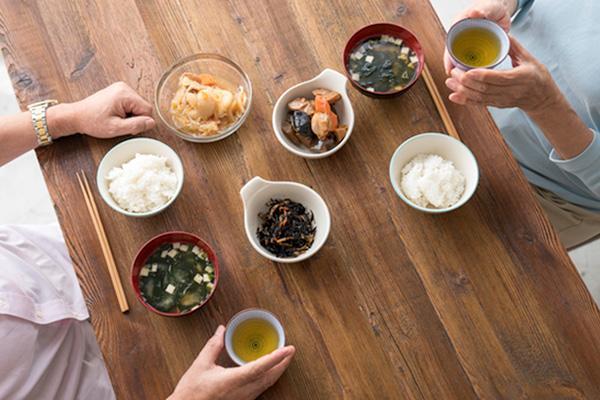 画像：和食で健康ライフをはじめよう！