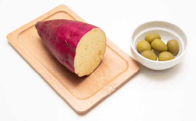 画像:さつまいも と オリーブ