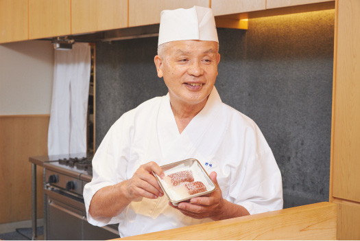野﨑洋光さん