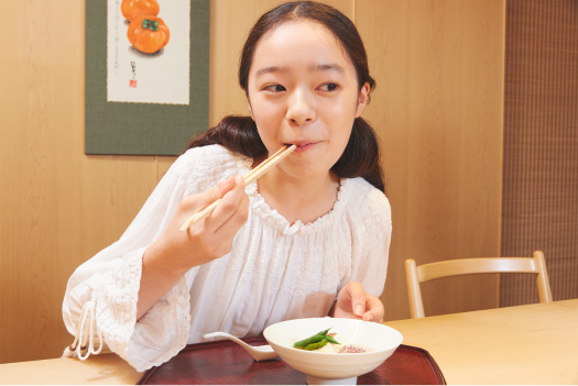 知久杏朱さん