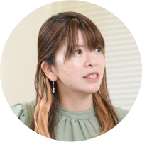 石毛理恵さん
