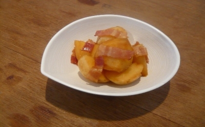 ばれいしょとベーコンの照り煮