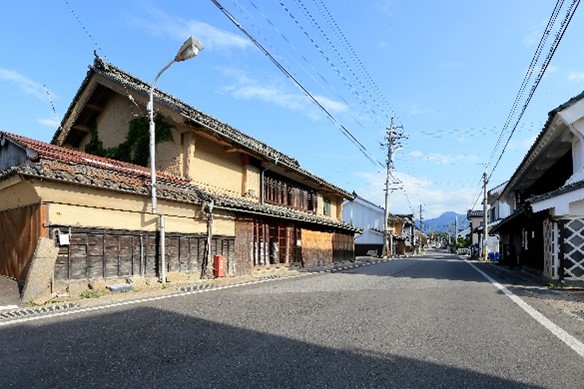 稲荷山重要伝統的建造物群保存地区