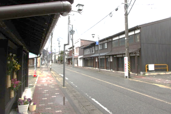 事業実施により復元された歴史的な町並み