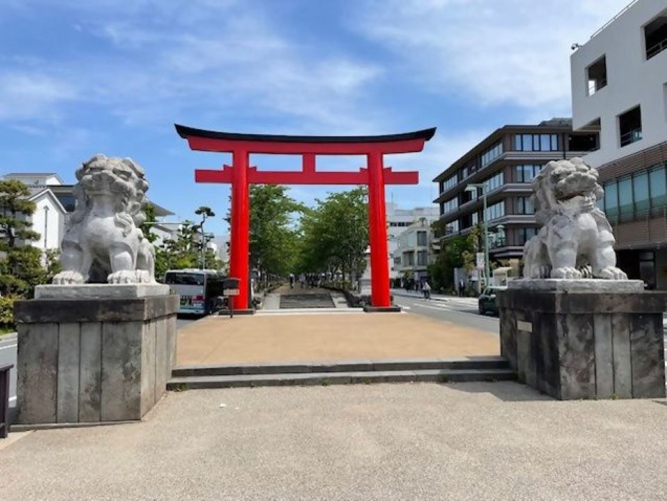 若宮大路と二ノ鳥居