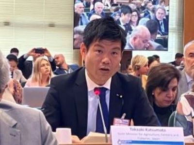 リーダーズ対話で発言する勝俣副大臣