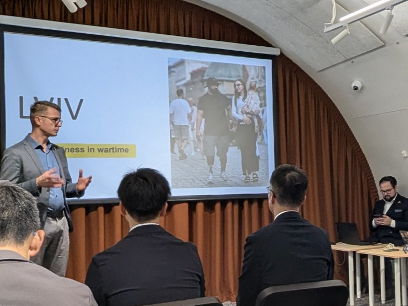 リヴィウ市ジャパンデスクでのビジネスマッチングの様子