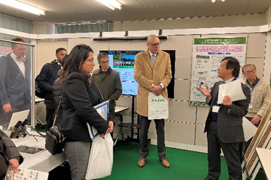 U.S. delegation listening to the explanation of NARO’s research.