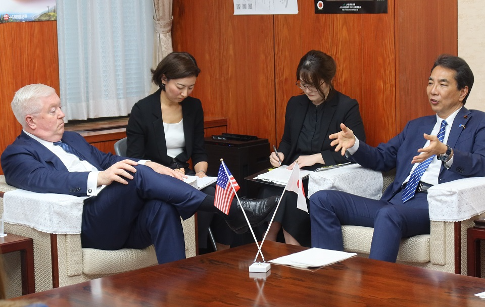 江藤農林水産大臣とジョージ・グラス次期駐日米国大使との会談