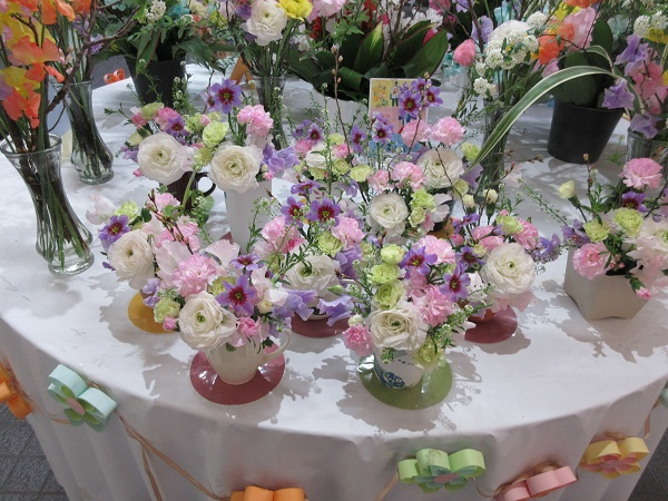 消費者の部屋での花展示の様子
