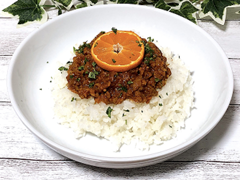 レンジで簡単!みかんキーマカレー