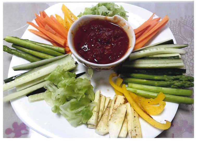 彩り野菜のトマトソース