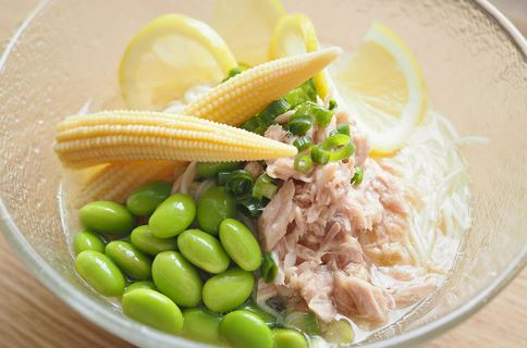 ツナと枝豆の緑茶素麺