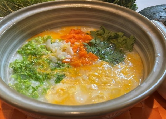 52.胃にやさしい 彩野菜卵かゆ.jpg