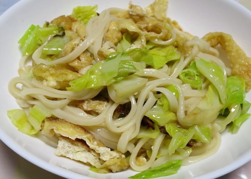 75.お手軽!キャベツと油揚げのきつねうどん風.jpg