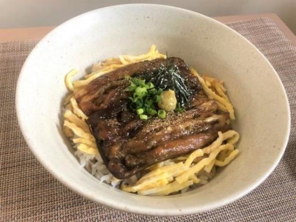 茄子で作るなんちゃって蒲焼風丼