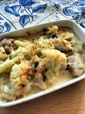 鶏肉とカリフラワーのグラタン