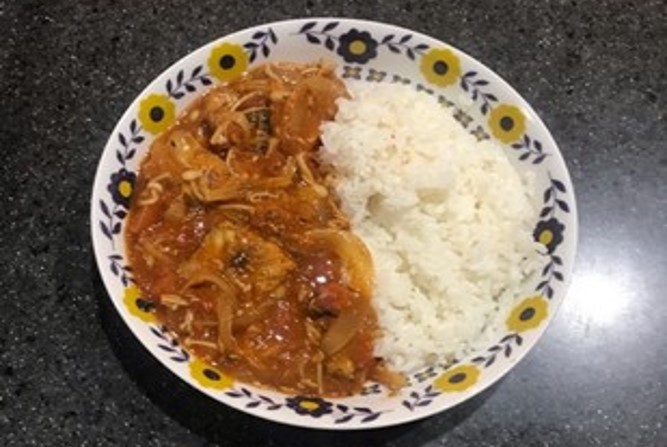 相性バツグン!!鯖とトマトカレー