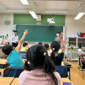HUROM株式会社の食育の様子