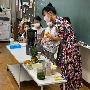 HUROM株式会社の食育の様子