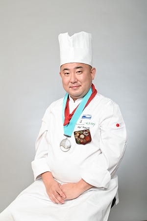 s_yabuzaki2021