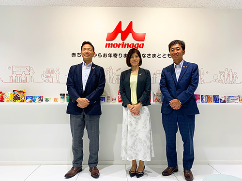 本社にて