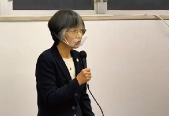 次田一代氏