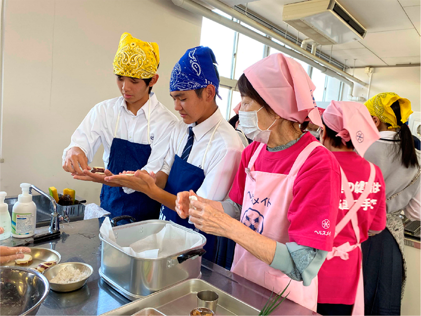 調理体験の様子