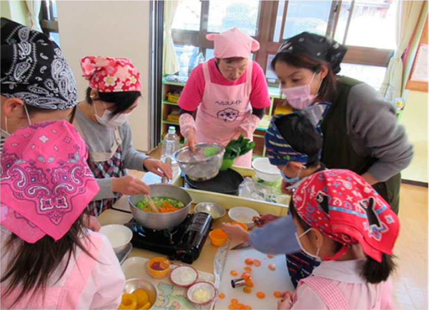 親子料理教室の様子