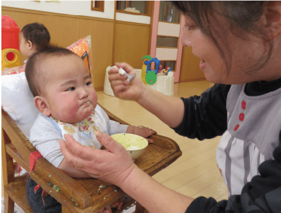 おいしいよ、カミカミしてみようか！