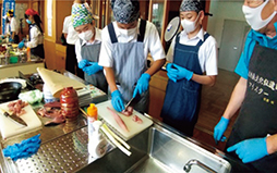 中学校での伝道師食育教室