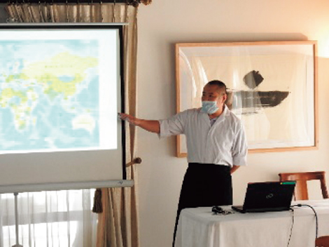 公邸料理人による食育の様子