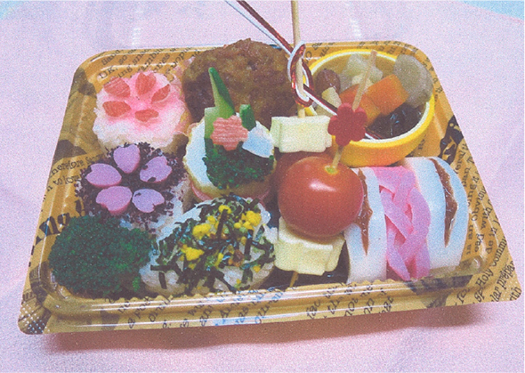 「全国こどものための愛情弁当コンテスト」最優秀作品　作品名：めでたい弁当