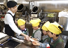 調理しながら学ぶ野菜の大切さ
