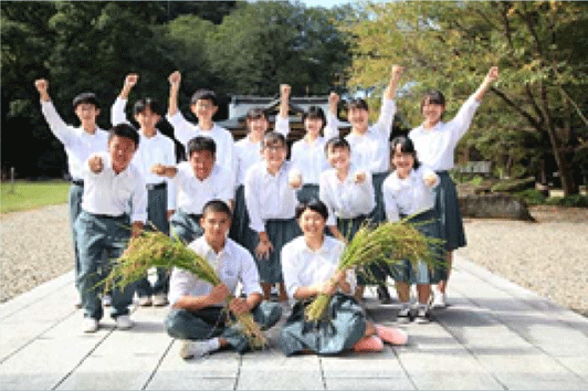 岐阜県立岐阜農林高等学校流通科学科の生徒