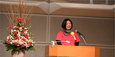 第70回JA全国女性大会で発表する女性農協理事 第70回JA全国女性大会で発表する女性農協理事