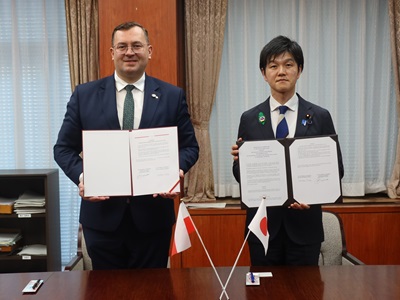 ポーランド共和国農業・農村開発大臣との握手