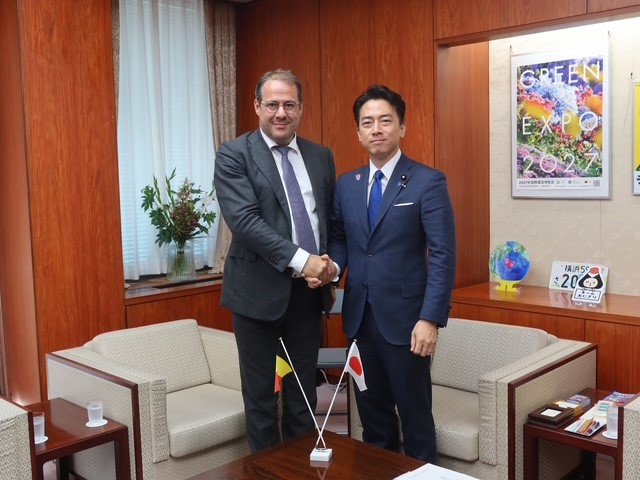 ベルギー副首相兼連邦雇用・経済・農業大臣との2ショット