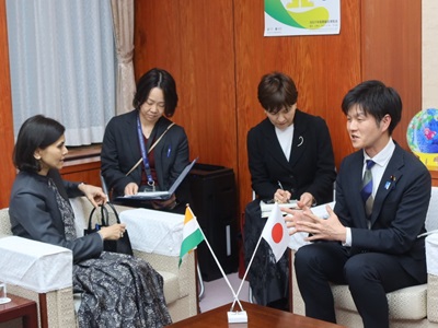 駐日インド大使と会談