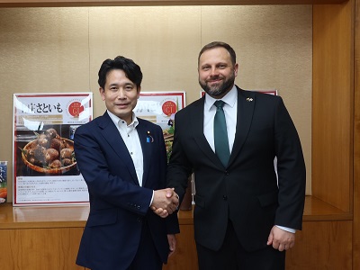 リトアニア共和国農業大臣との握手