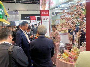Gulfood（ガルフード）において輸出関係事業者と意見交換