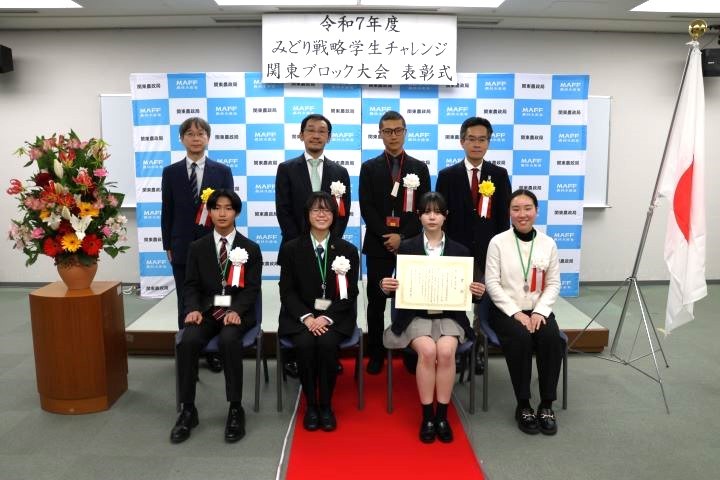 国立音楽大学附属高等学校 記念写真