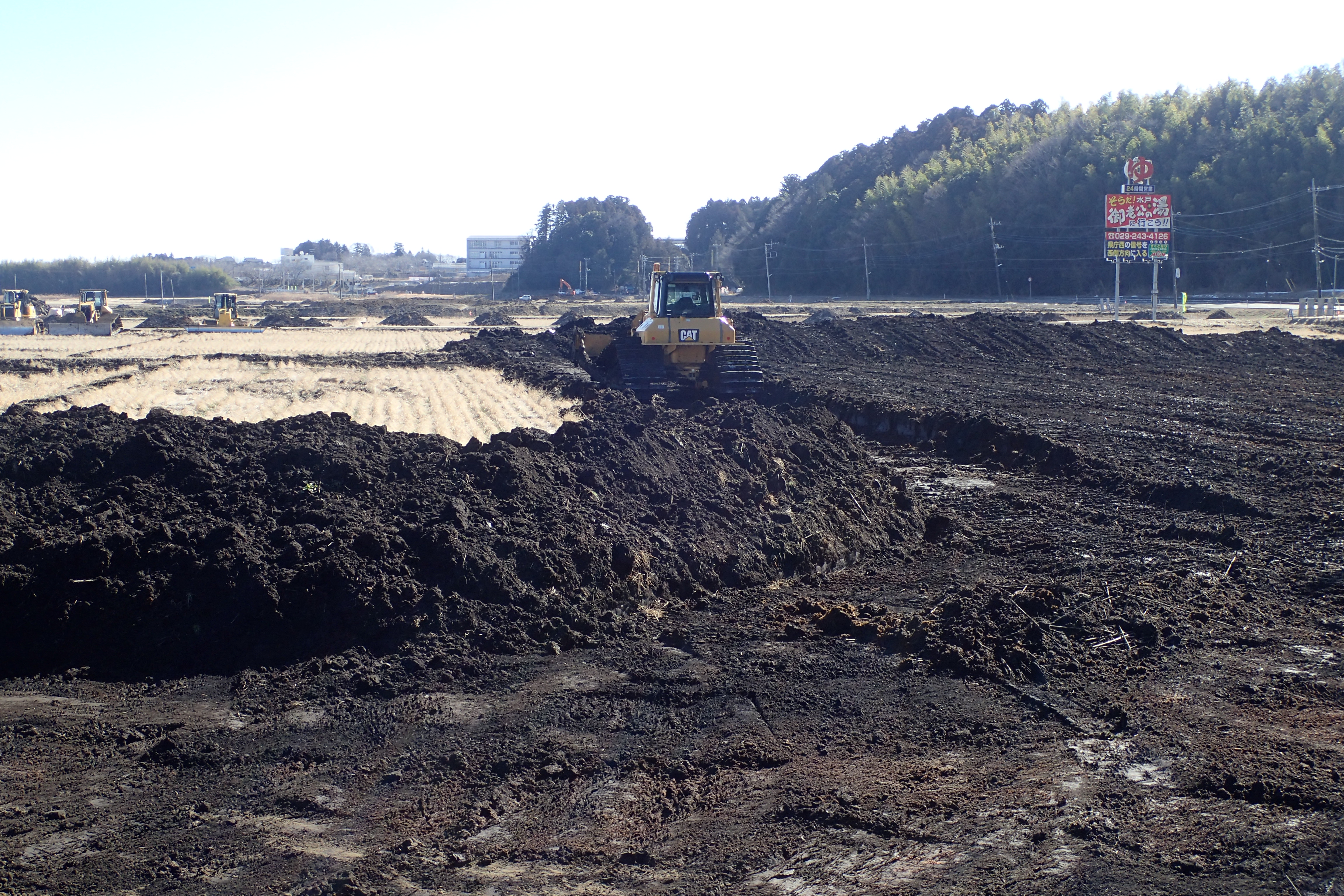 奥谷換地区 表土はぎ取り状況